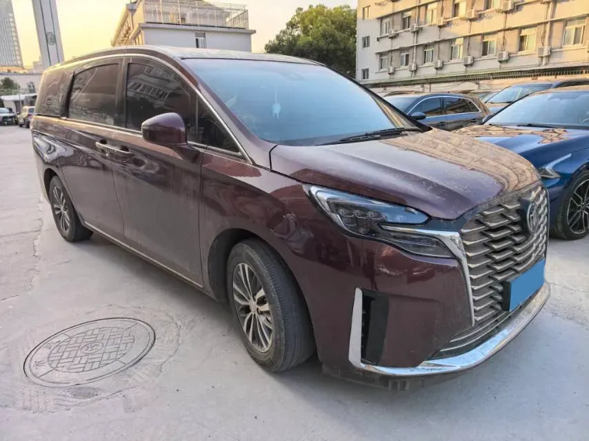 2022 Buick GL8 2.0T 237HP L4 9AT,autocango,china used car exporter,china ev exporter,chinese used car exporter,chinese used ev exporter