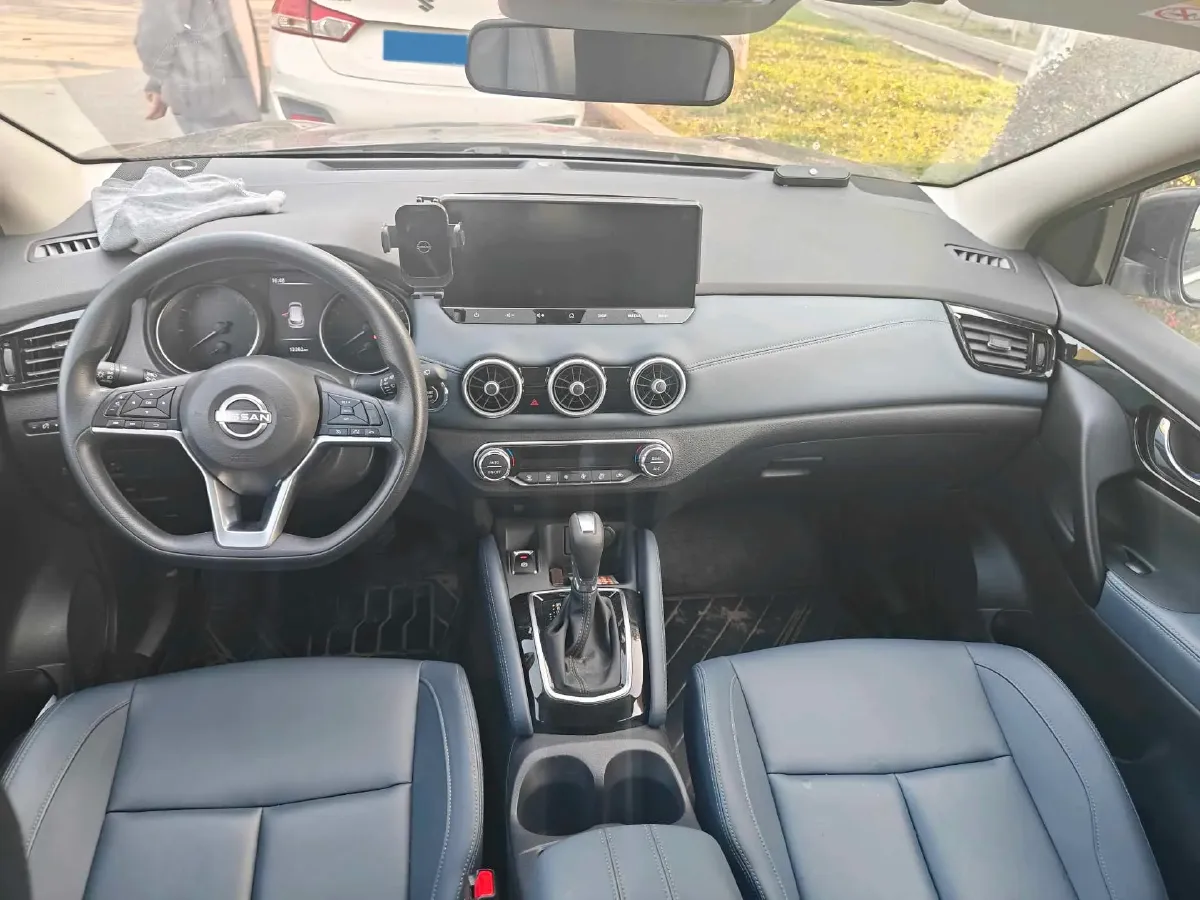 2025 Nissan Qashqai 2.0L 151HP L4 CVT,autocango,china used car exporter,china ev exporter,chinese used car exporter,chinese used ev exporter