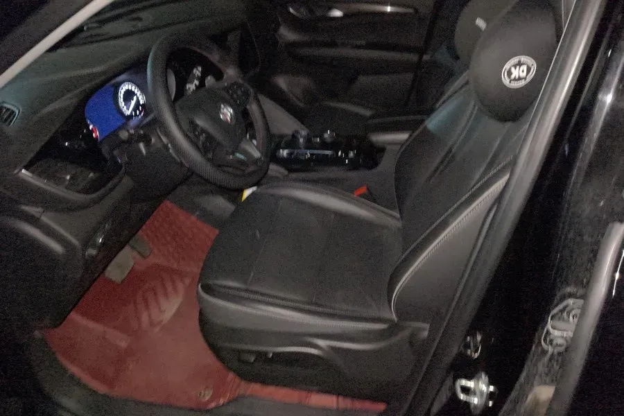 2023 Buick EnvisionS 2.0T 237HP L4 9AT,autocango,china used car exporter,china ev exporter,chinese used car exporter,chinese used ev exporter