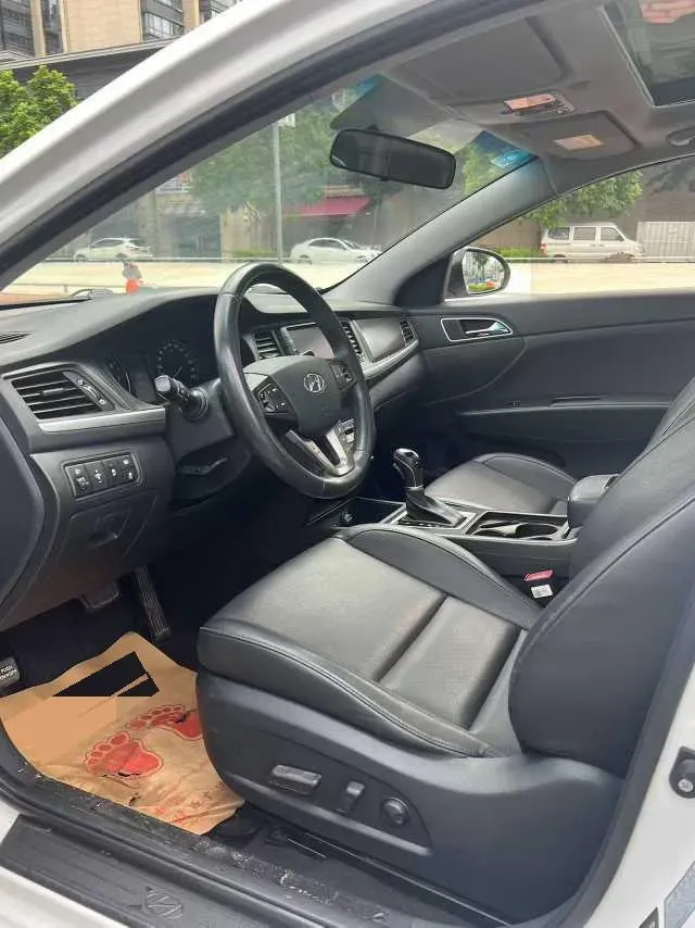 2017 Hyundai Mistra 1.8L 143HP L4 6AT,autocango,china used car exporter,china ev exporter,chinese used car exporter,chinese used ev exporter