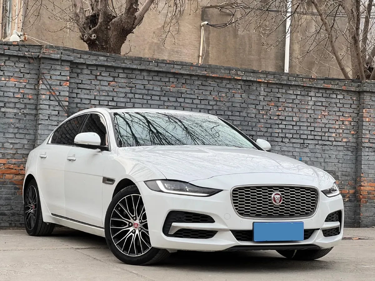2020 Jaguar XEL 2.0T 200HP L4 8AT,autocango,china used car exporter,china ev exporter,chinese used car exporter,chinese used ev exporter