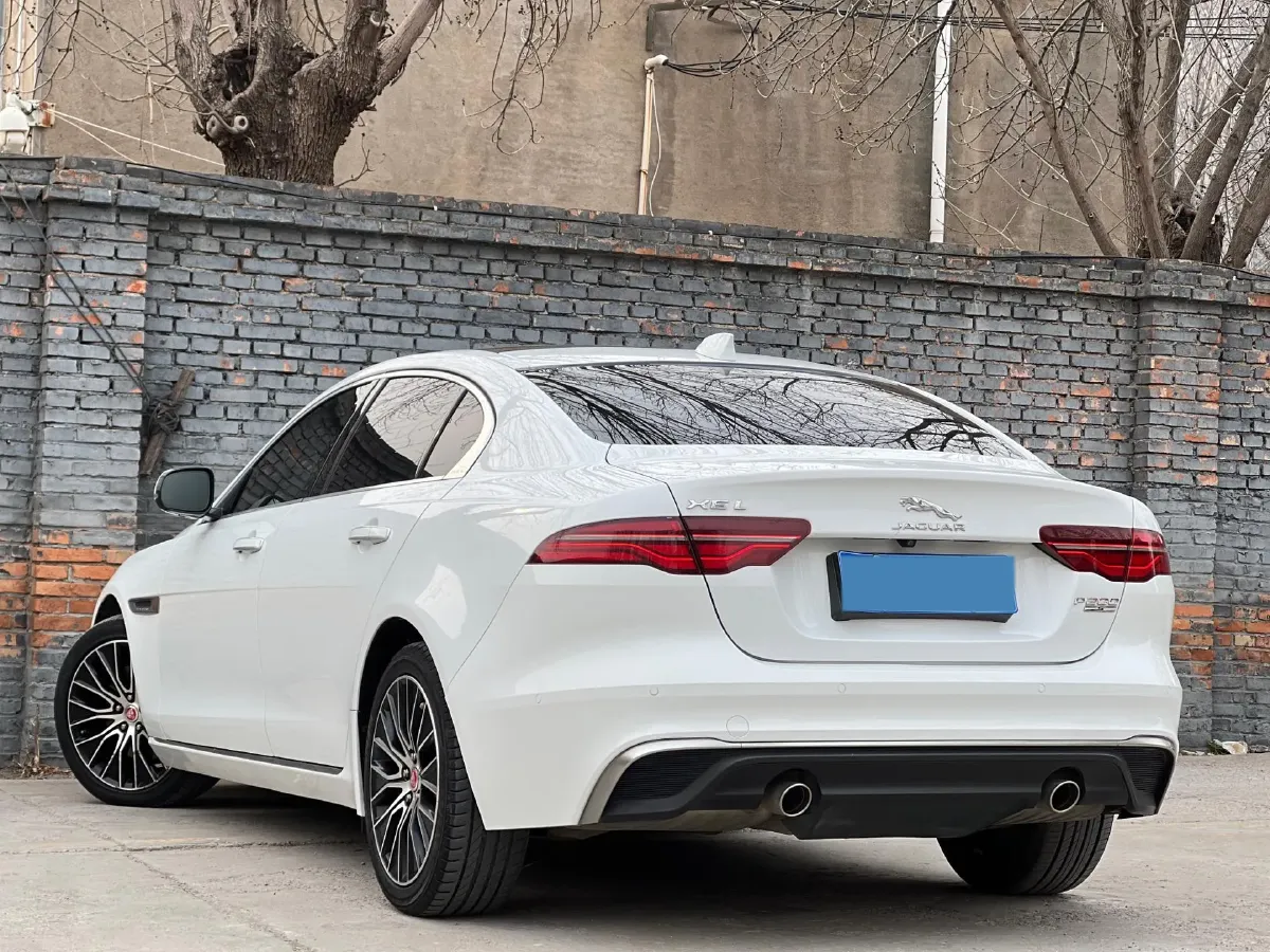 2020 Jaguar XEL 2.0T 200HP L4 8AT,autocango,china used car exporter,china ev exporter,chinese used car exporter,chinese used ev exporter