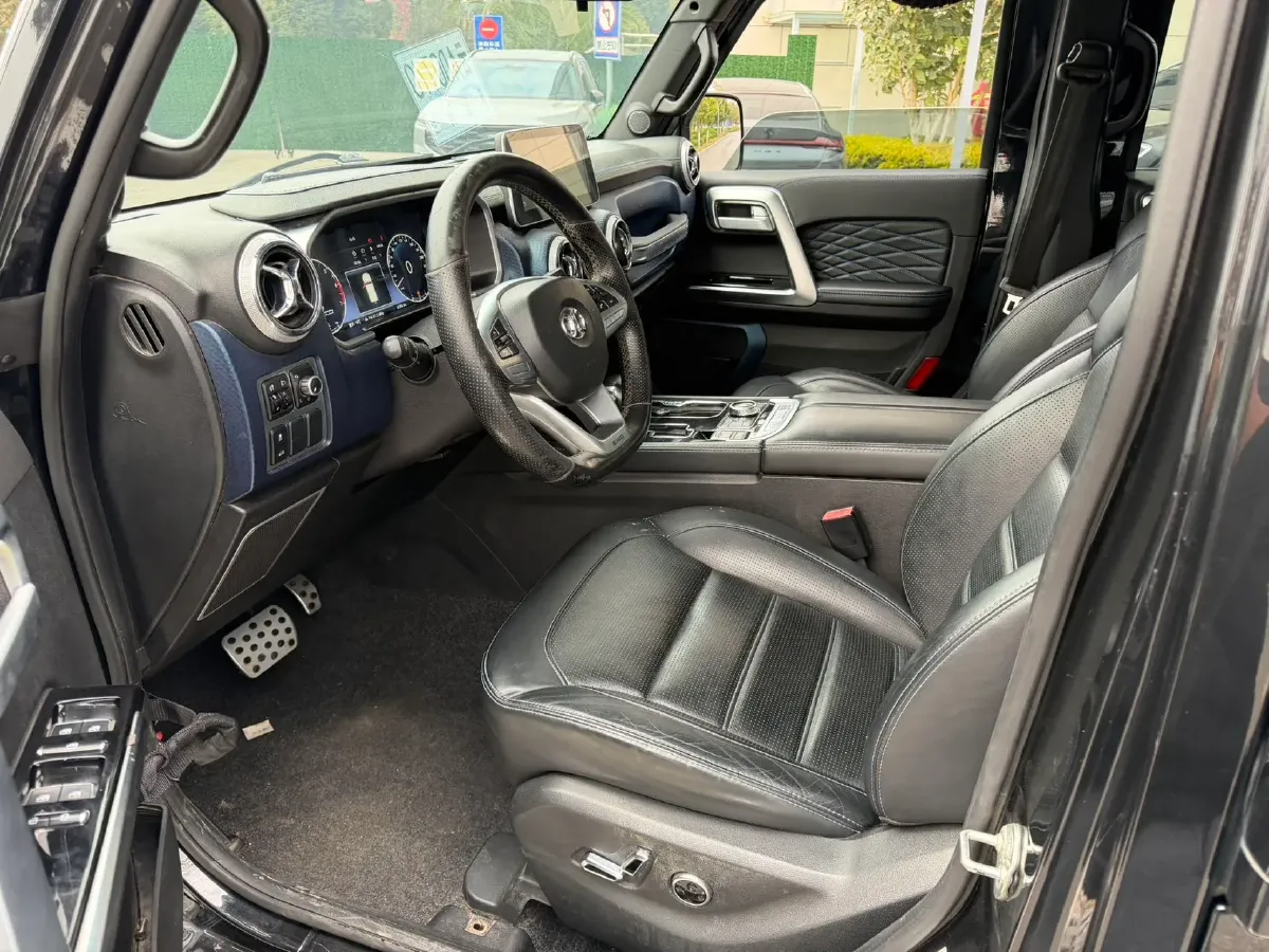 2019 Beijing BJ40 2.3T 231HP L4 6AT,autocango,china used car exporter,china ev exporter,chinese used car exporter,chinese used ev exporter