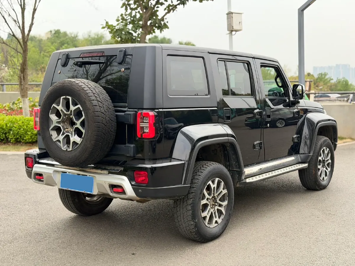 2019 Beijing BJ40 2.3T 231HP L4 6AT,autocango,china used car exporter,china ev exporter,chinese used car exporter,chinese used ev exporter