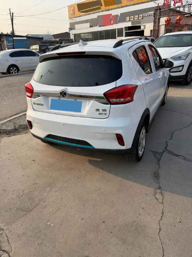 2018 Landwind XiaoYao 1.5T 163HP L4 CVT,autocango,china used car exporter,china ev exporter,chinese used car exporter,chinese used ev exporter