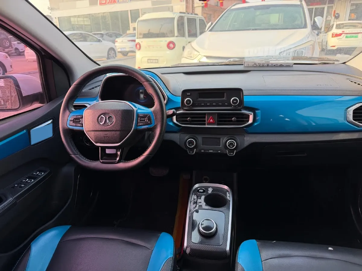 2018 Landwind XiaoYao 1.5T 163HP L4 CVT,autocango,china used car exporter,china ev exporter,chinese used car exporter,chinese used ev exporter