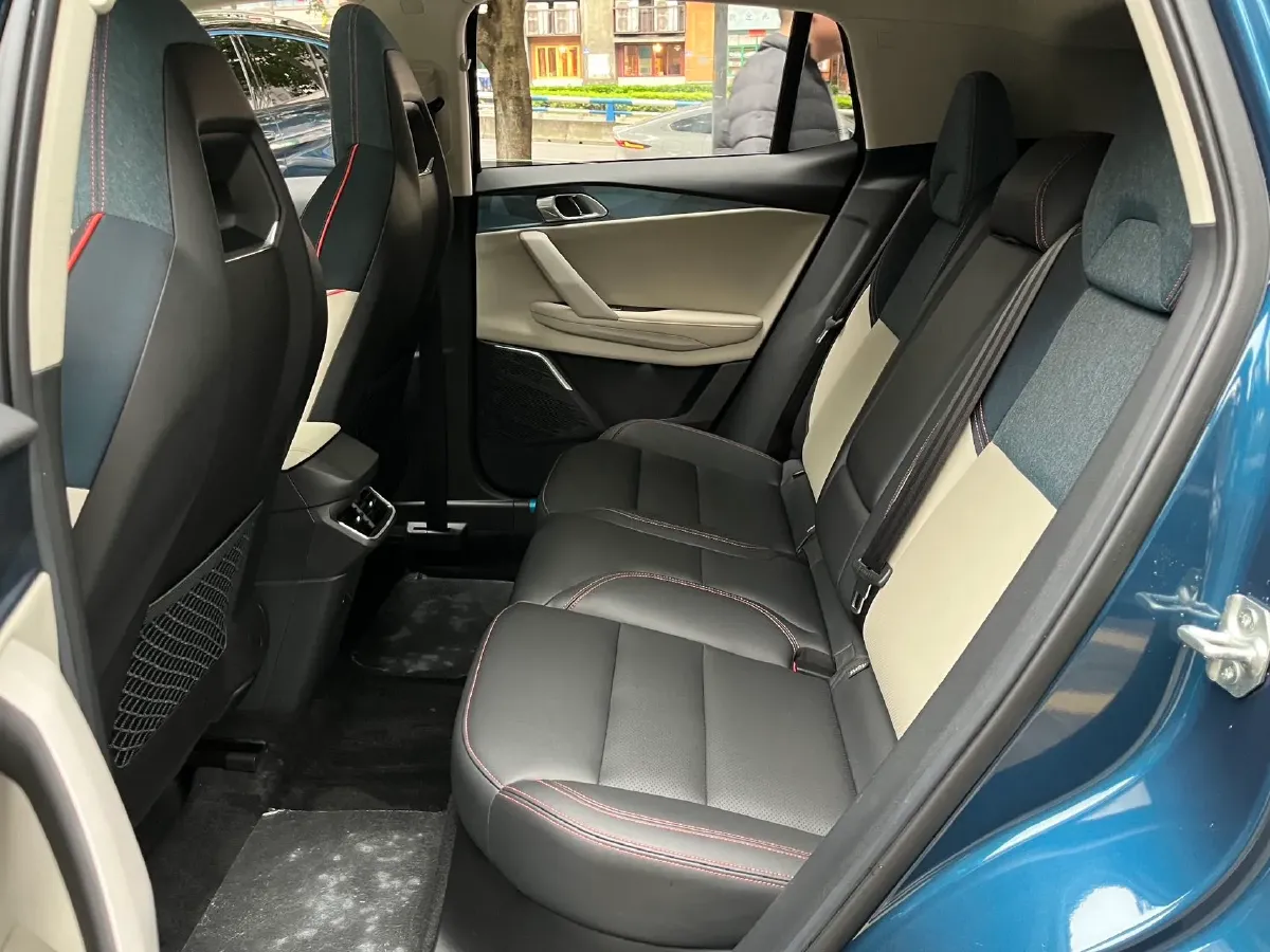 2020 LYNK&CO 06 1.5T 177HP L3 7DCT,autocango,china used car exporter,china ev exporter,chinese used car exporter,chinese used ev exporter