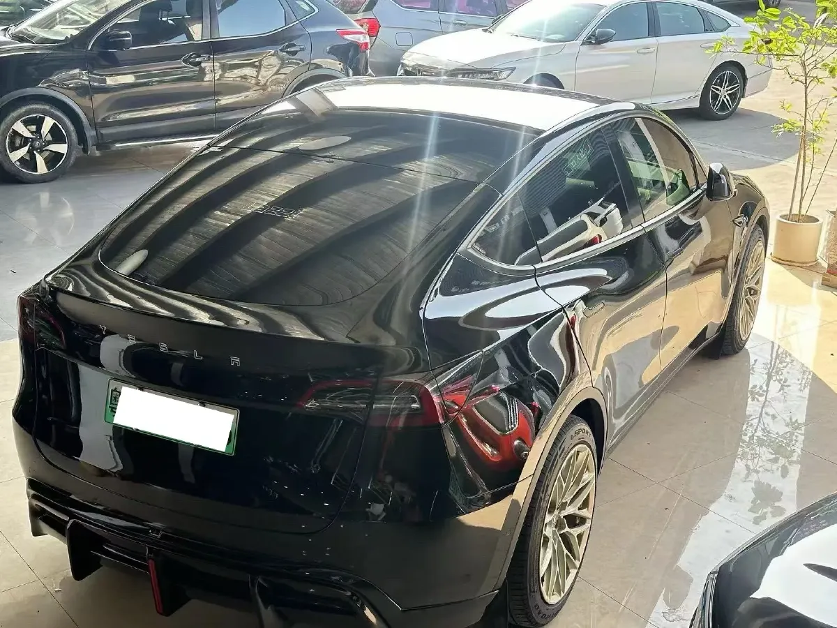 2021 MINI COUNTRYMAN 1.5T 136HP L3 8AT,autocango,china used car exporter,china ev exporter,chinese used car exporter,chinese used ev exporter