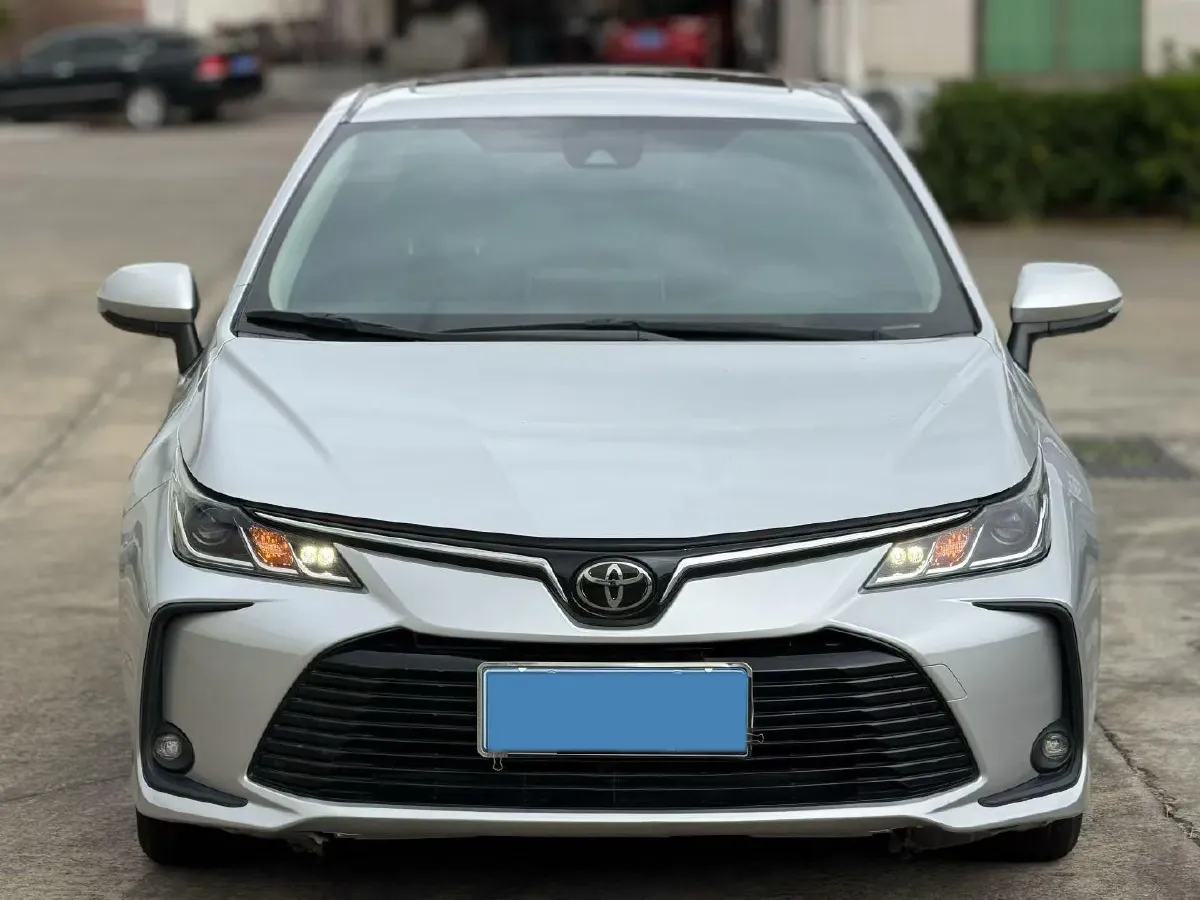 2019 Toyota Corolla 1.2T 116HP L4 CVT,autocango,china used car exporter,china ev exporter,chinese used car exporter,chinese used ev exporter