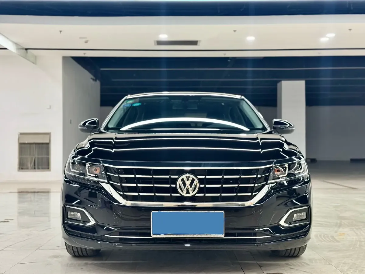 2019 Skoda Kodiak 2.0T 186HP L4 7DCT,autocango,china used car exporter,china ev exporter,chinese used car exporter,chinese used ev exporter