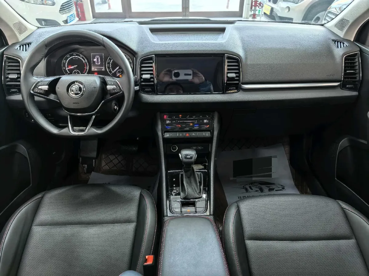 2022 Skoda Karoq 1.4T 150HP L4 7DCT,autocango,china used car exporter,china ev exporter,chinese used car exporter,chinese used ev exporter