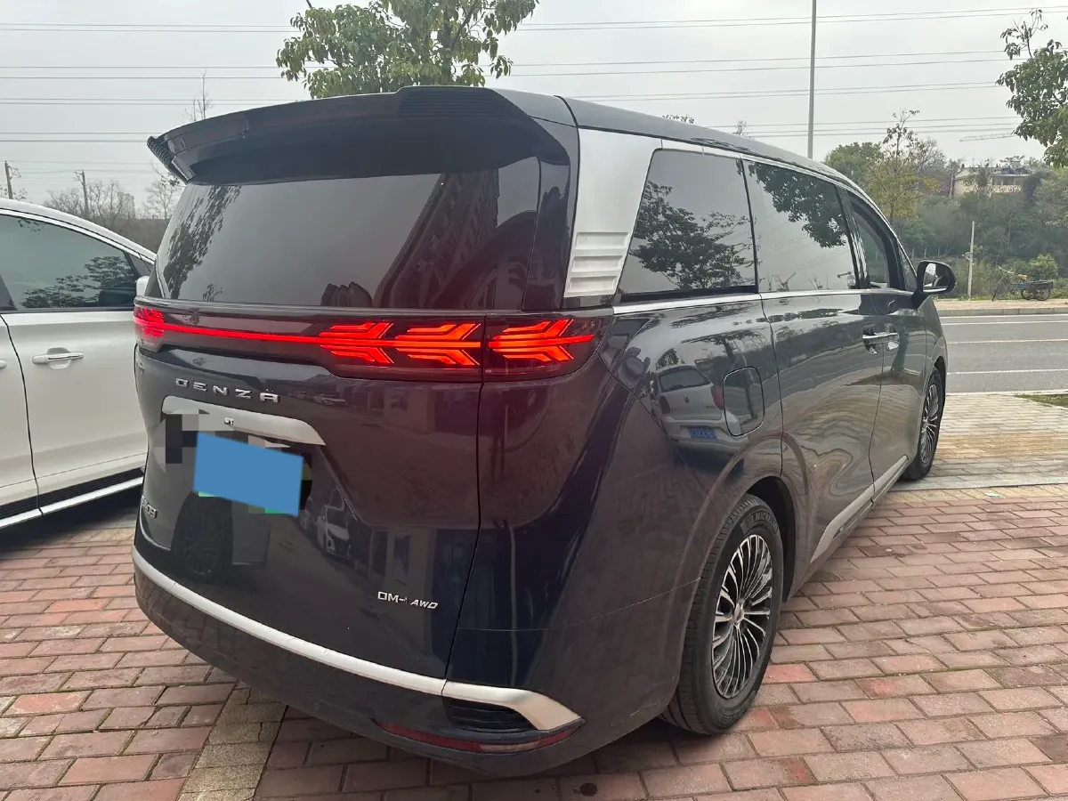 2022 Land Rover Discovery Sport 1.5T 200HP L3 8AT PHEV,autocango,china used car exporter,china ev exporter,chinese used car exporter,chinese used ev exporter
