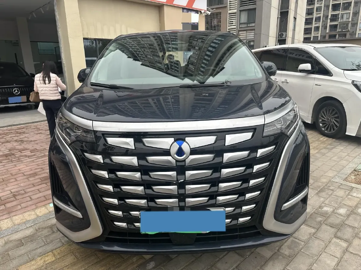 2022 Land Rover Discovery Sport 1.5T 200HP L3 8AT PHEV,autocango,china used car exporter,china ev exporter,chinese used car exporter,chinese used ev exporter