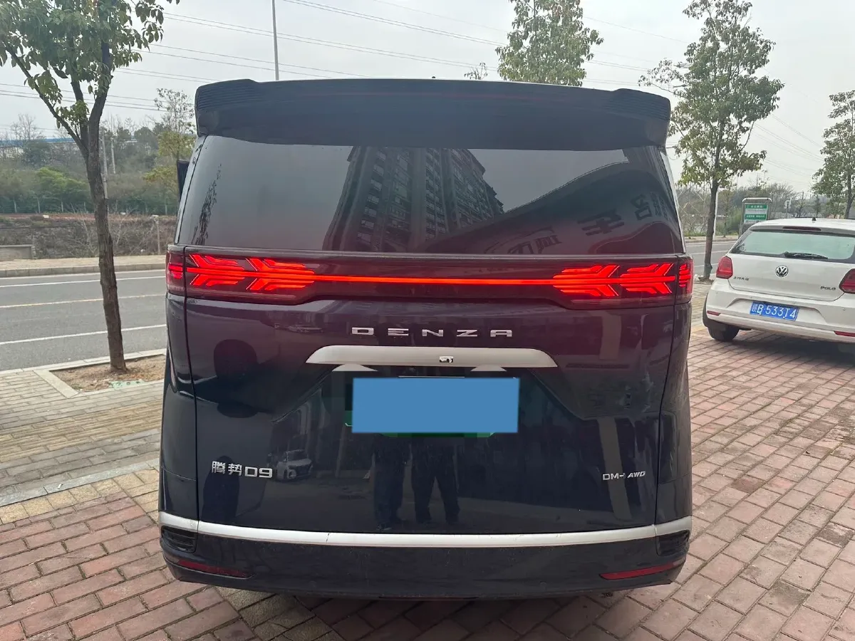 2022 Land Rover Discovery Sport 1.5T 200HP L3 8AT PHEV,autocango,china used car exporter,china ev exporter,chinese used car exporter,chinese used ev exporter