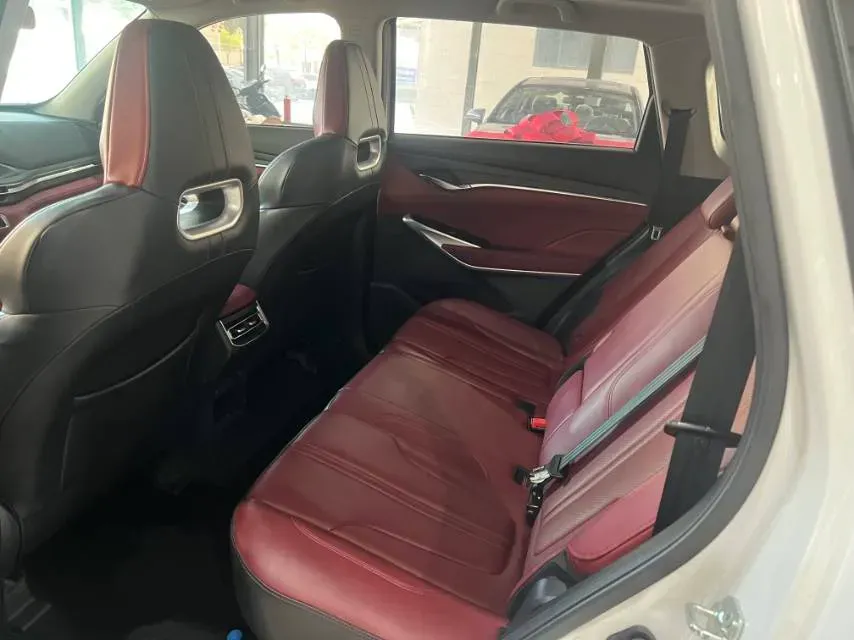 2021 ChangAn CS75 Plus 2.0T 233HP L4 8AT,autocango,china used car exporter,china ev exporter,chinese used car exporter,chinese used ev exporter