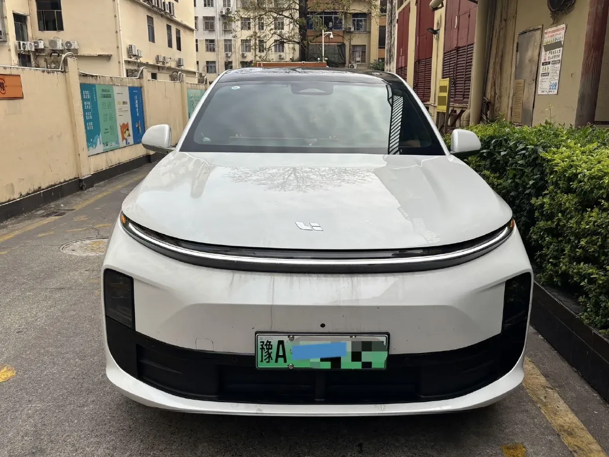 2024 Li L6 Range Extended 154HP L4 REEV 36.8KWH,autocango,china used car exporter,china ev exporter,chinese used car exporter,chinese used ev exporter