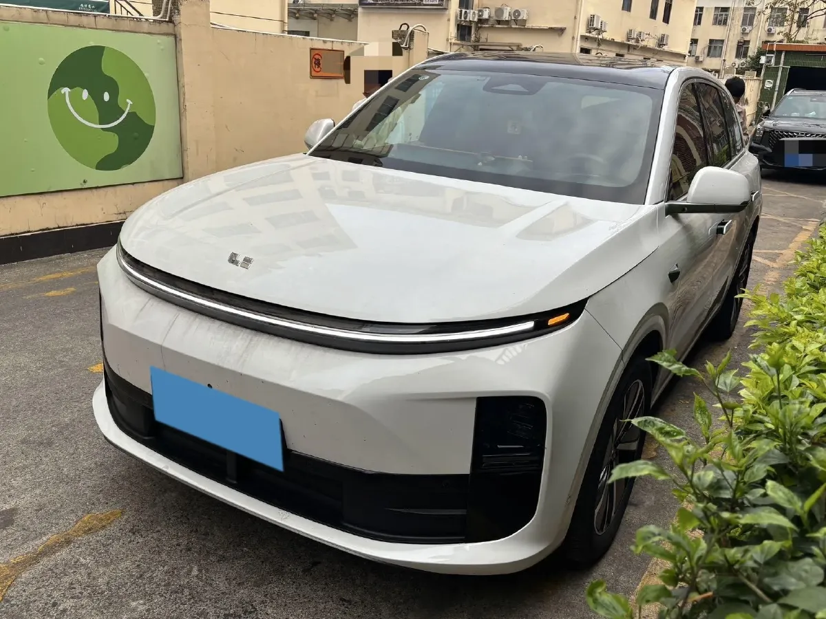 2024 Li L6 Range Extended 154HP L4 REEV 36.8KWH,autocango,china used car exporter,china ev exporter,chinese used car exporter,chinese used ev exporter