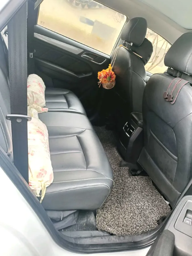 2018 Roewe RX5 1.5T 169HP L4 7DCT,autocango,china used car exporter,china ev exporter,chinese used car exporter,chinese used ev exporter