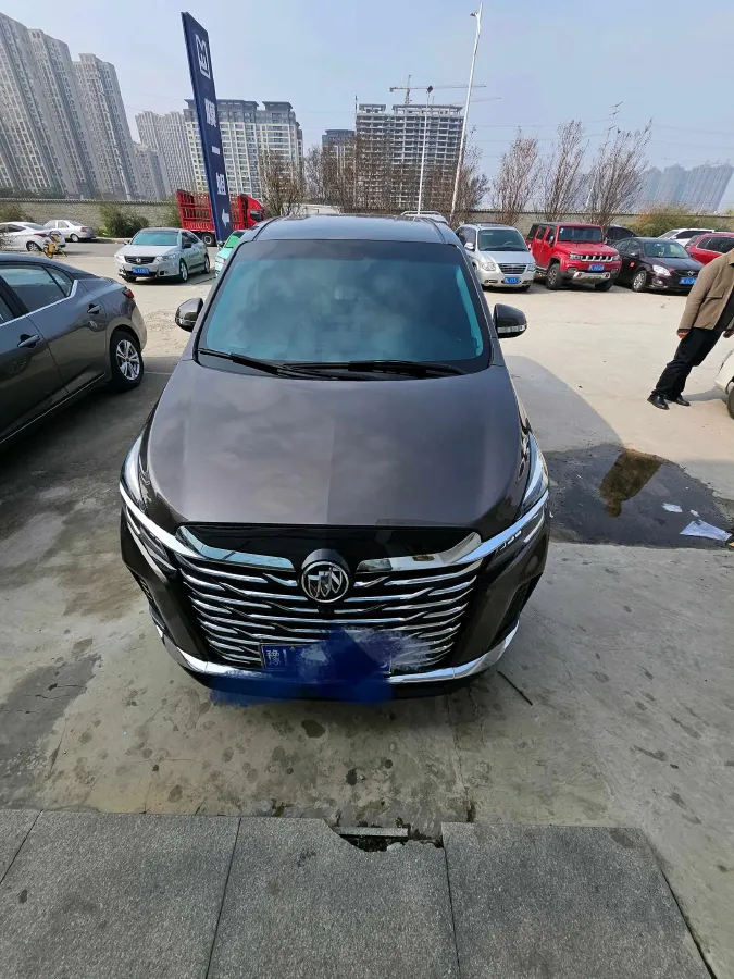 2023 Buick GL8 2.0T 237HP L4 9AT,autocango,china used car exporter,china ev exporter,chinese used car exporter,chinese used ev exporter