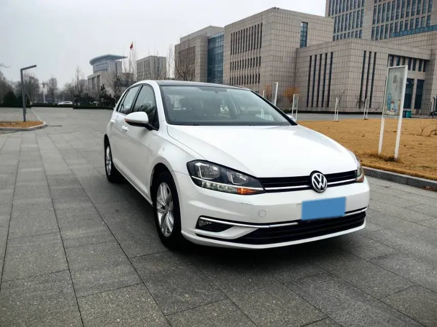 2019 Volkswagen Golf 1.2T 116HP L4 7DCT,autocango,china used car exporter,china ev exporter,chinese used car exporter,chinese used ev exporter