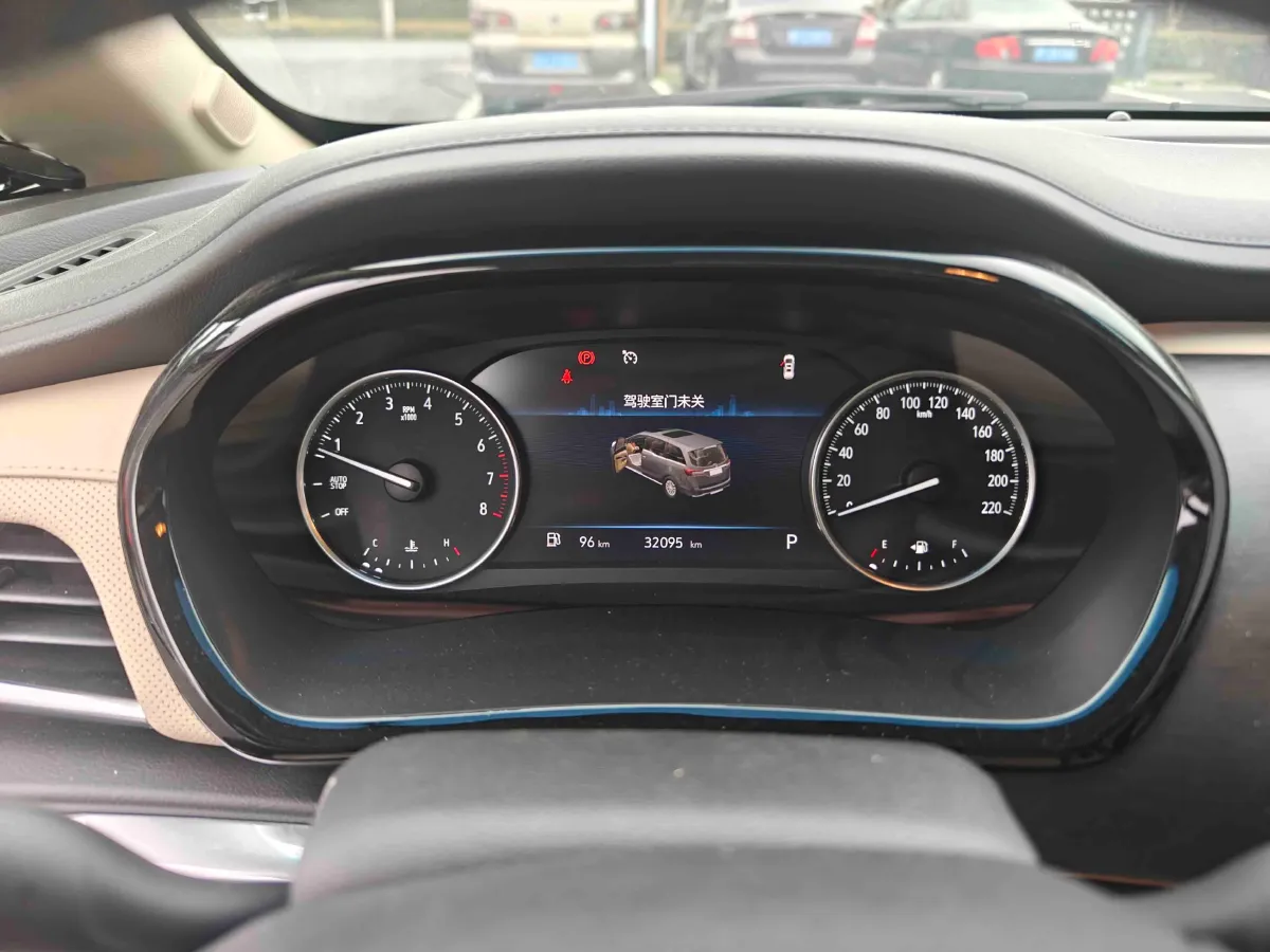 2023 Buick GL8 2.0T 237HP L4 9AT,autocango,china used car exporter,china ev exporter,chinese used car exporter,chinese used ev exporter