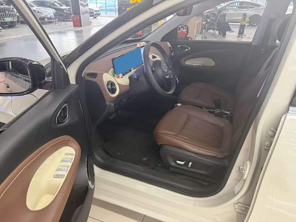 2023 WuLing BinGuo BEV 31.9KWH,autocango,china used car exporter,china ev exporter,chinese used car exporter,chinese used ev exporter