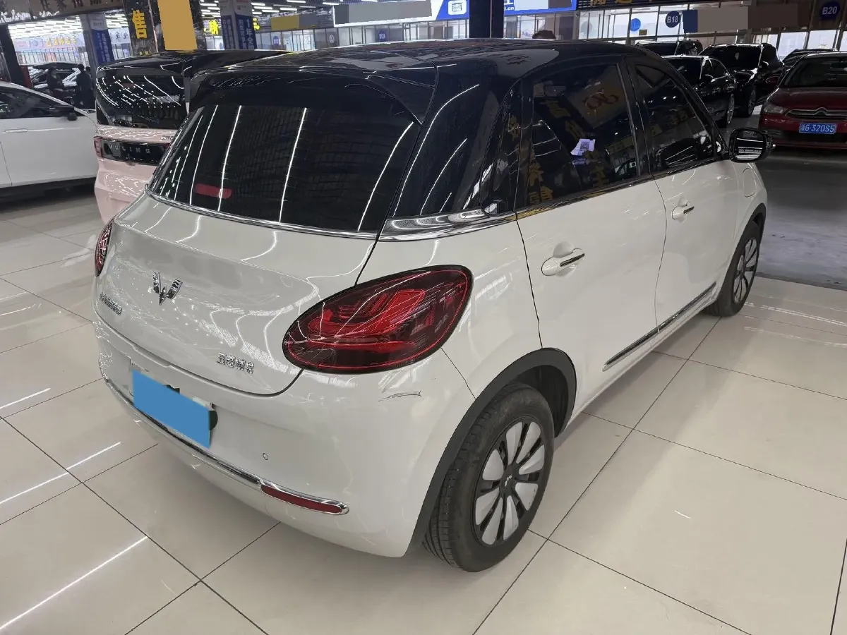 2023 WuLing BinGuo BEV 31.9KWH,autocango,china used car exporter,china ev exporter,chinese used car exporter,chinese used ev exporter