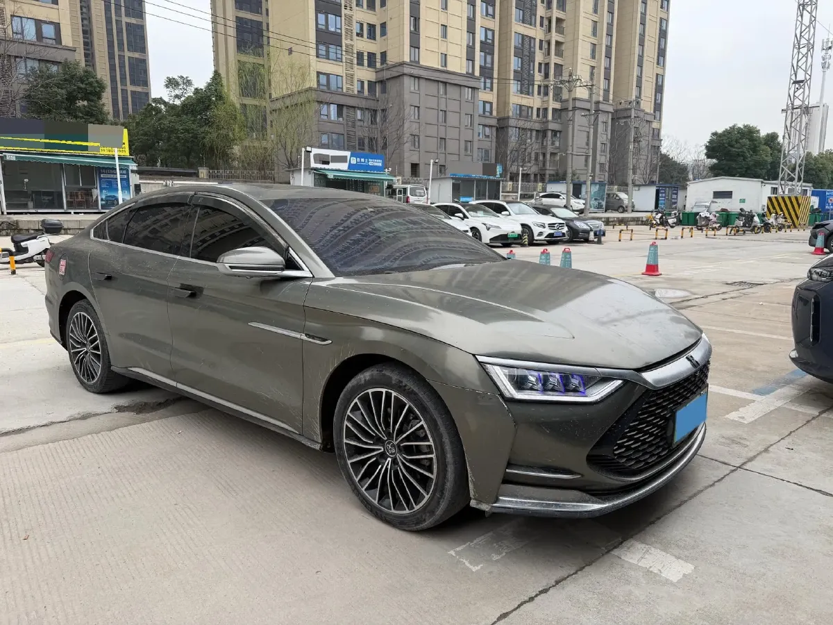 2020 WEY VV7 2.0T 227HP L4 7DCT PHEV,autocango,china used car exporter,china ev exporter,chinese used car exporter,chinese used ev exporter