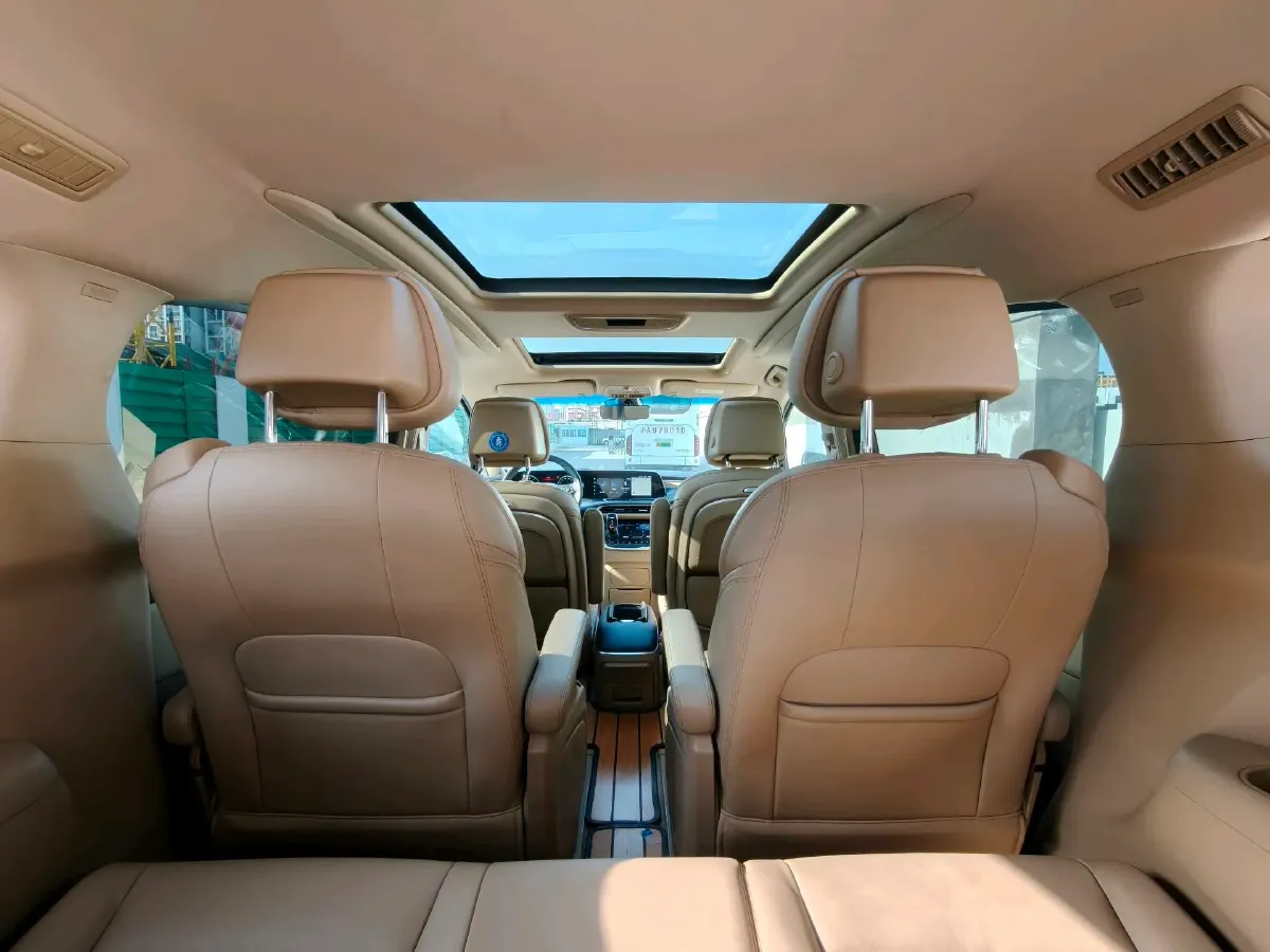 2020 Buick GL8 2.0T 237HP L4 9AT,autocango,china used car exporter,china ev exporter,chinese used car exporter,chinese used ev exporter