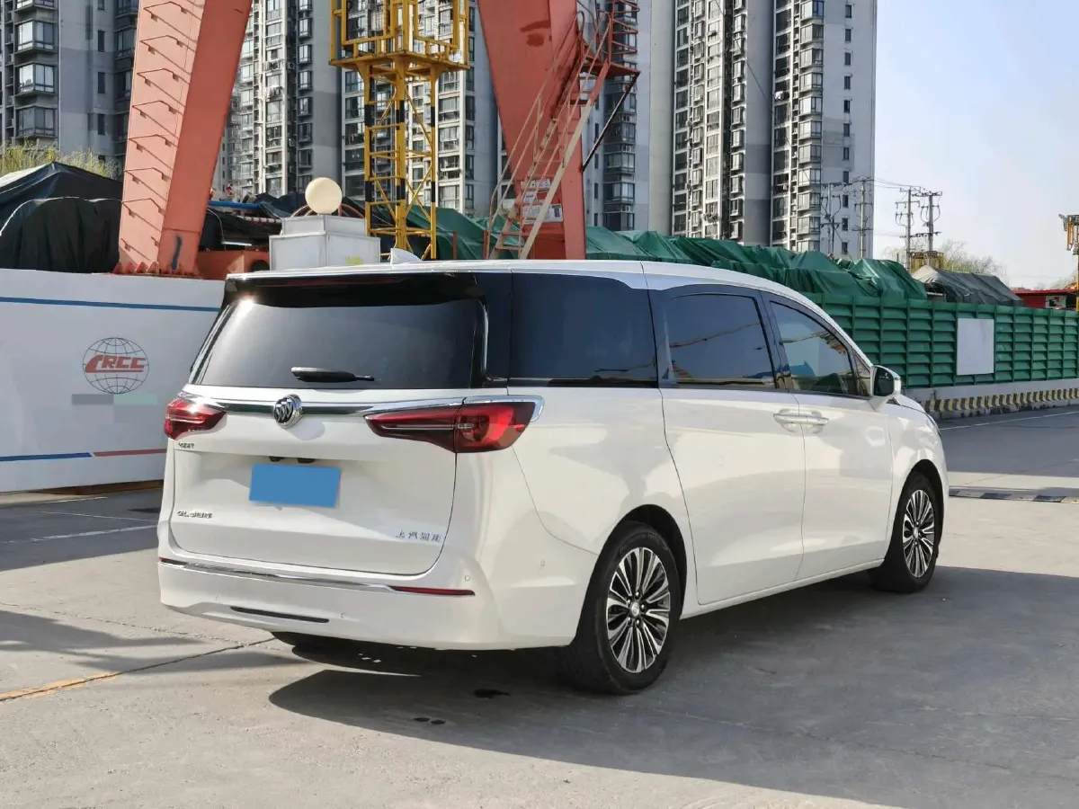 2020 Buick GL8 2.0T 237HP L4 9AT,autocango,china used car exporter,china ev exporter,chinese used car exporter,chinese used ev exporter