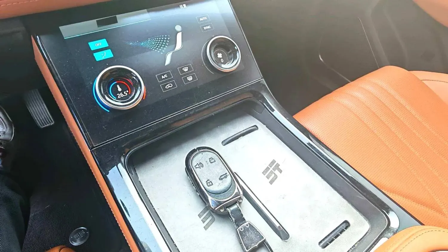 2024 Jetour X70 C-DM 1.5T 156HP L4 2DHT PHEV 19.43KWH,autocango,china used car exporter,china ev exporter,chinese used car exporter,chinese used ev exporter