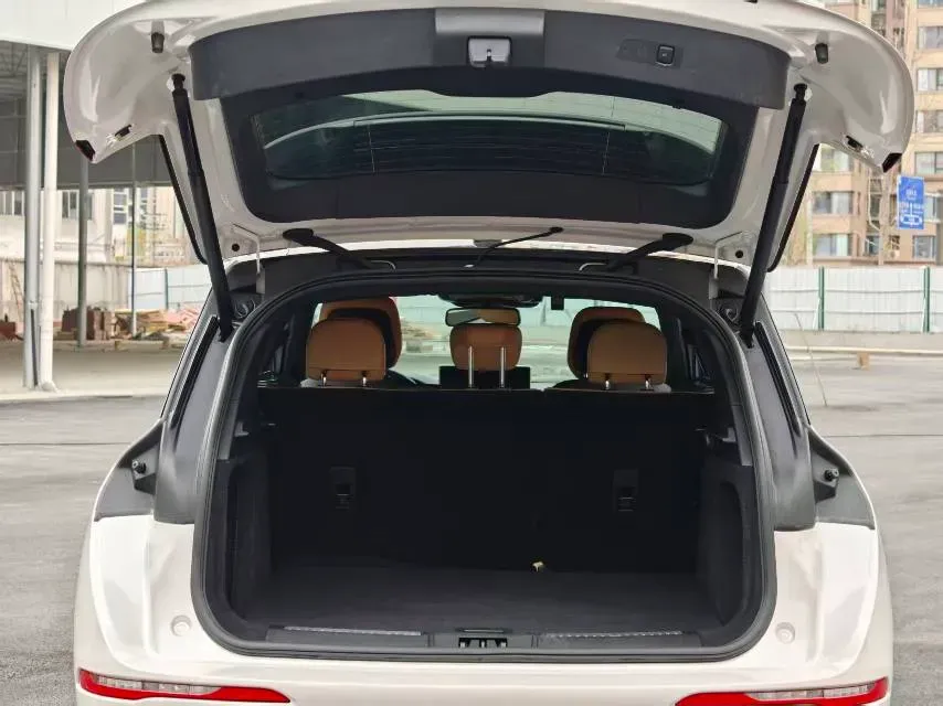 2022 Lincoln Corsair 2.0T 245HP L4 8AT,autocango,china used car exporter,china ev exporter,chinese used car exporter,chinese used ev exporter