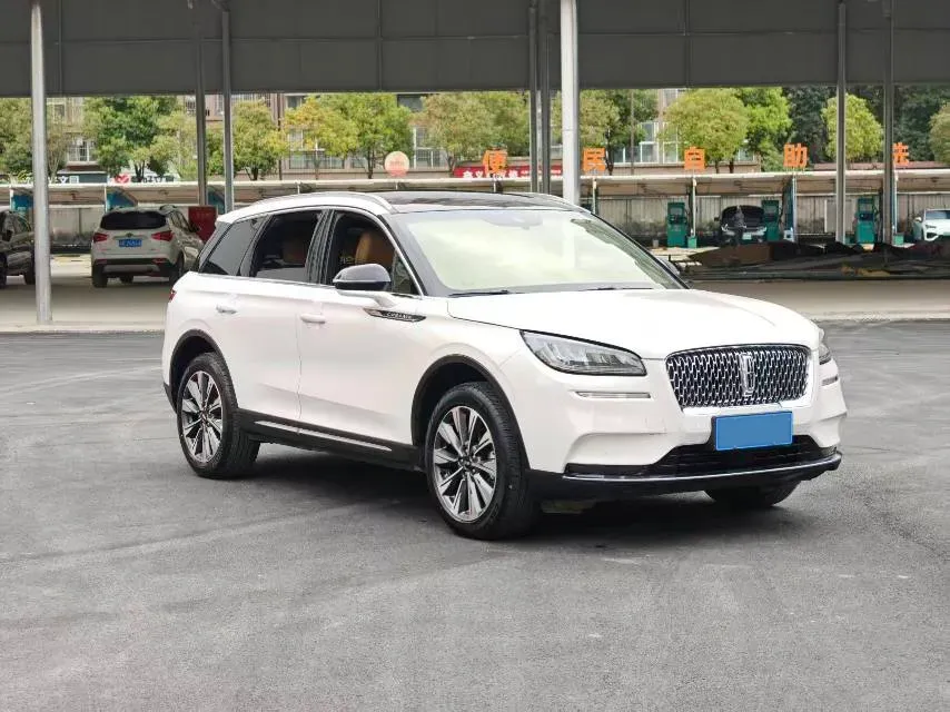 2022 Lincoln Corsair 2.0T 245HP L4 8AT,autocango,china used car exporter,china ev exporter,chinese used car exporter,chinese used ev exporter