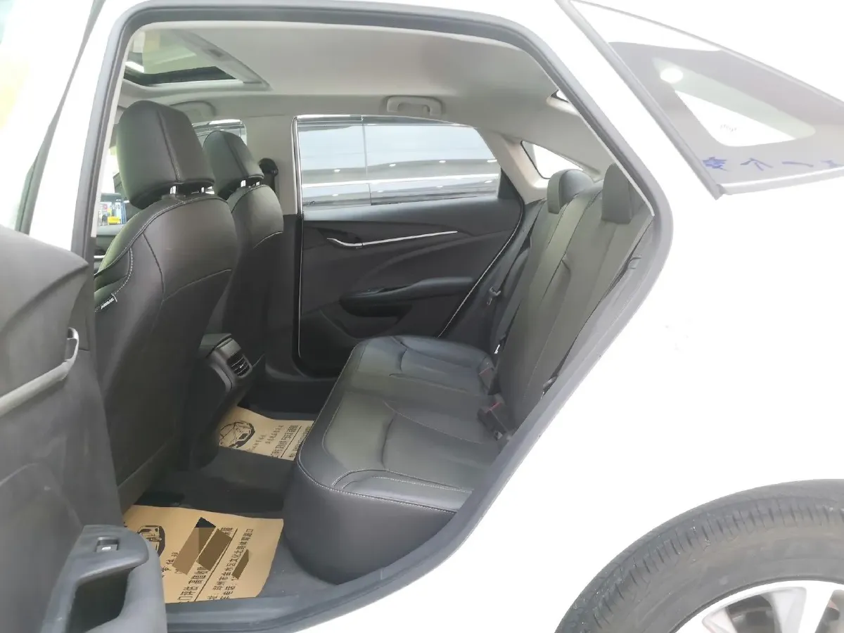 2019 Buick Excelle 1.0T 125HP L3 6DCT,autocango,china used car exporter,china ev exporter,chinese used car exporter,chinese used ev exporter