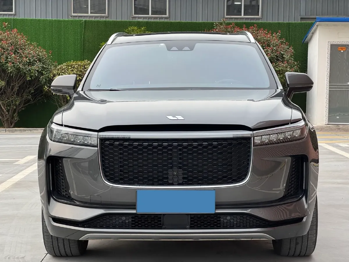 2020 Li ONE Range Extended 131HP REEV 40.5KWH,autocango,china used car exporter,china ev exporter,chinese used car exporter,chinese used ev exporter