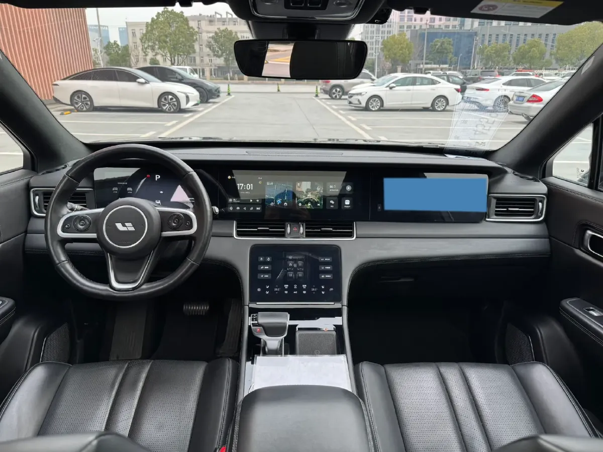2020 Li ONE Range Extended 131HP REEV 40.5KWH,autocango,china used car exporter,china ev exporter,chinese used car exporter,chinese used ev exporter