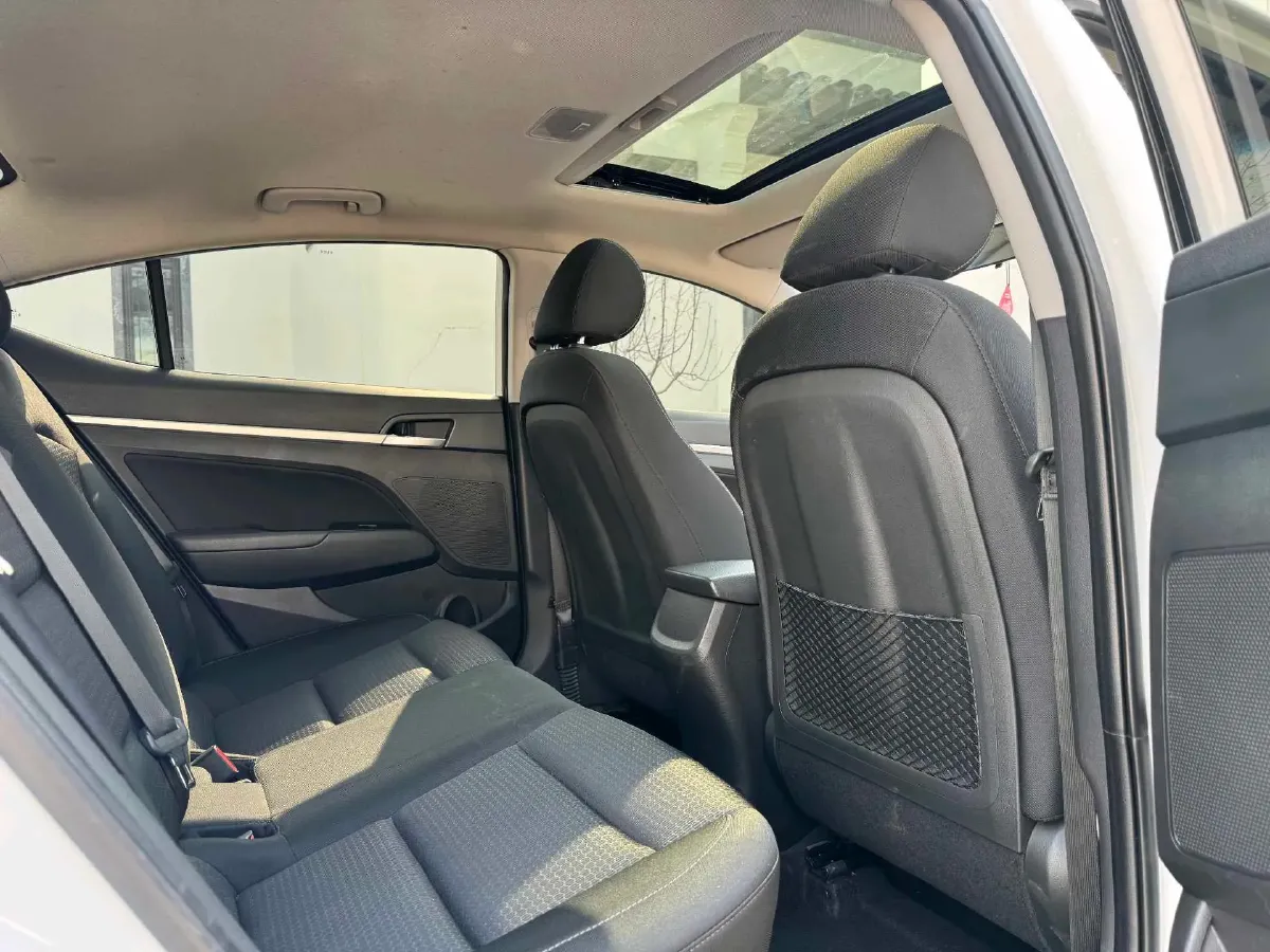 2018 Hyundai Elantra 1.6L 130HP L4 6AT,autocango,china used car exporter,china ev exporter,chinese used car exporter,chinese used ev exporter