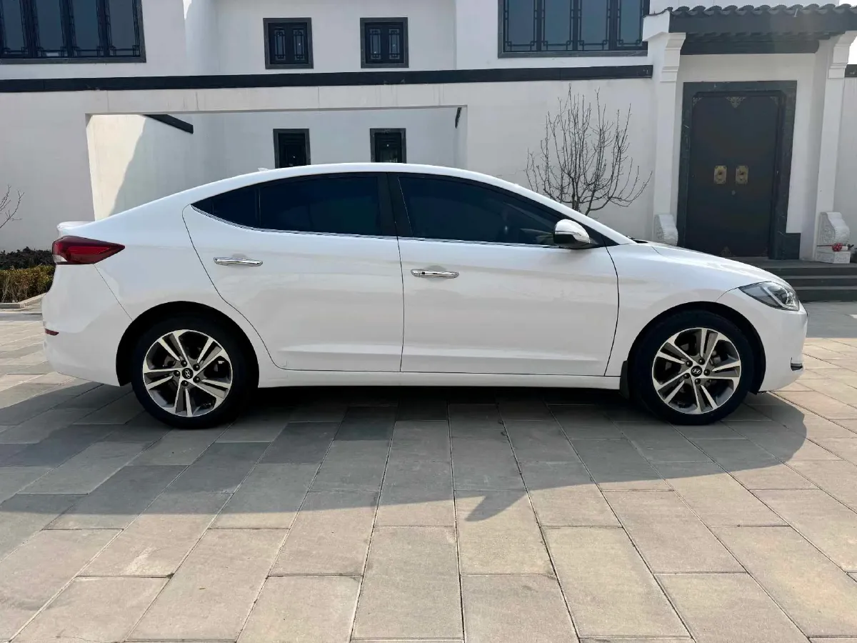 2018 Hyundai Elantra 1.6L 130HP L4 6AT,autocango,china used car exporter,china ev exporter,chinese used car exporter,chinese used ev exporter