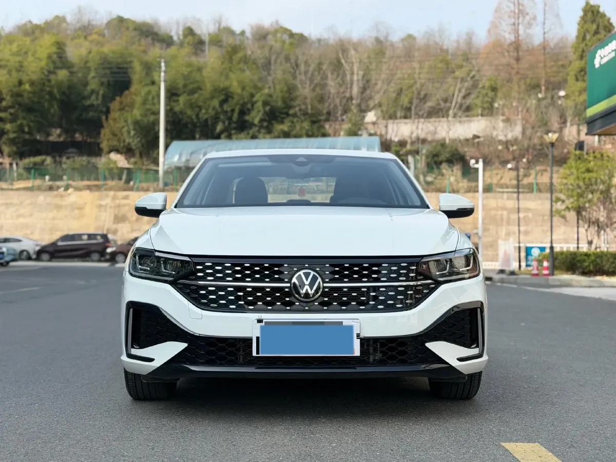 2024 Volkswagen Lavida 1.5L 110HP L4 6AT,autocango,china used car exporter,china ev exporter,chinese used car exporter,chinese used ev exporter