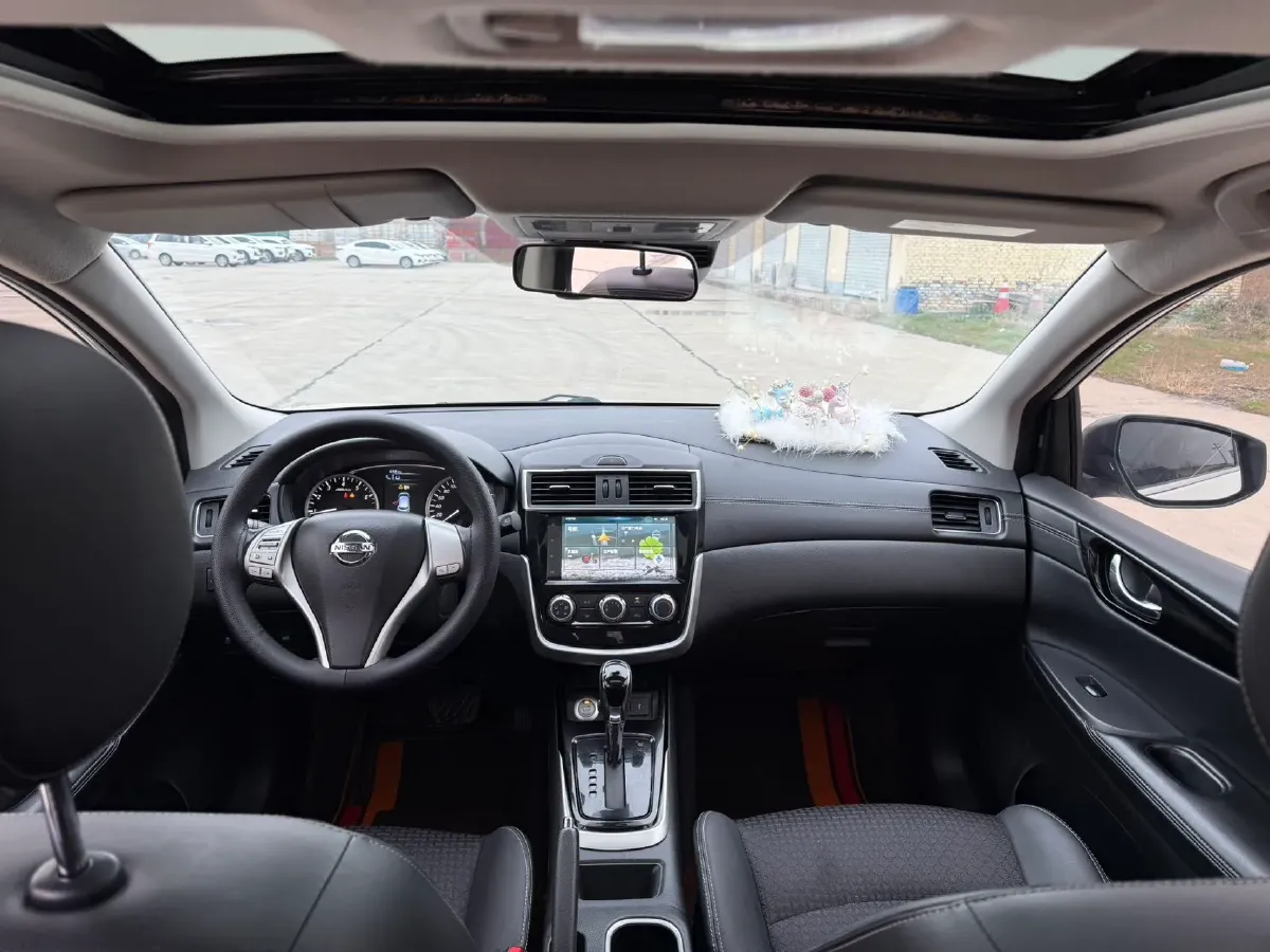 2020 Nissan Tiida 1.6L 126HP L4 CVT,autocango,china used car exporter,china ev exporter,chinese used car exporter,chinese used ev exporter