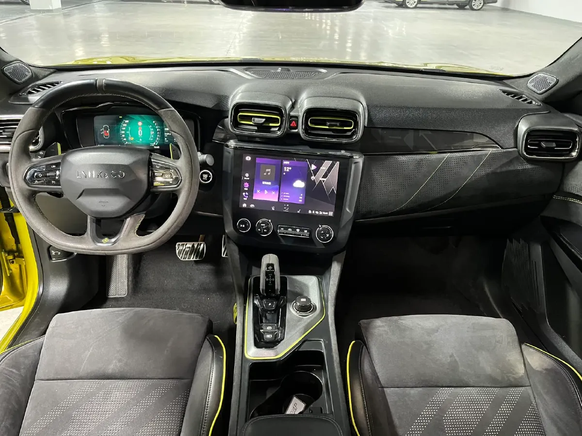 2020 LYNK&CO 03 2.0T 254HP L4 8AT,autocango,china used car exporter,china ev exporter,chinese used car exporter,chinese used ev exporter