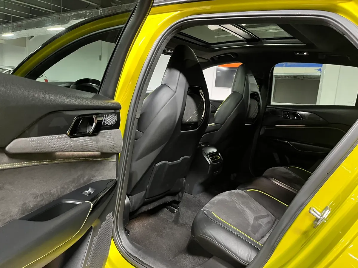 2020 LYNK&CO 03 2.0T 254HP L4 8AT,autocango,china used car exporter,china ev exporter,chinese used car exporter,chinese used ev exporter