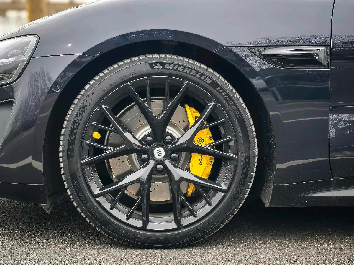 2024 MI SU7 BEV 101KWH,autocango,china used car exporter,china ev exporter,chinese used car exporter,chinese used ev exporter