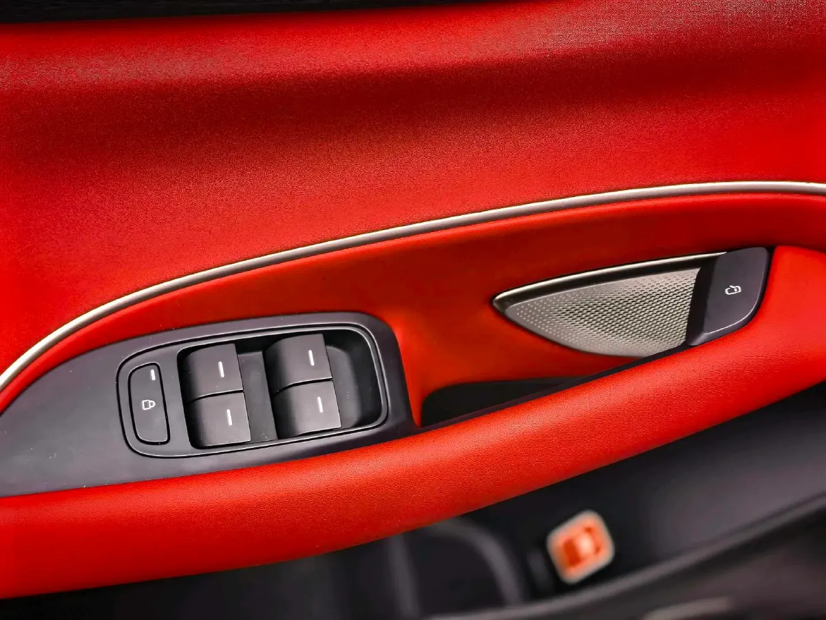 2024 MI SU7 BEV 101KWH,autocango,china used car exporter,china ev exporter,chinese used car exporter,chinese used ev exporter