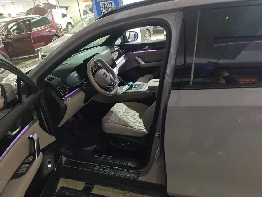 2025 BYD Tang 1.5T 156HP L4 E-CVT PHEV 21.504KWH,autocango,china used car exporter,china ev exporter,chinese used car exporter,chinese used ev exporter