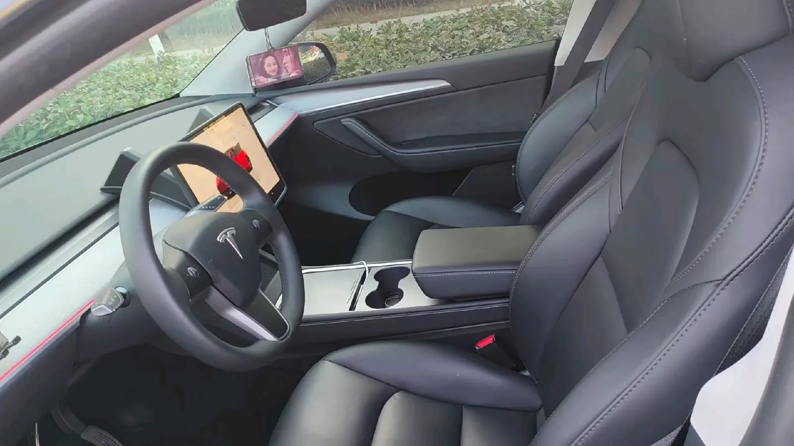 2024 Iveco OuSheng BEV 77.28KWH,autocango,china used car exporter,china ev exporter,chinese used car exporter,chinese used ev exporter