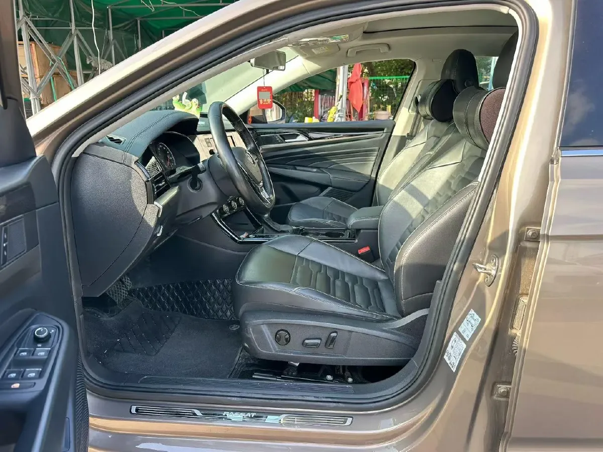 2019 Skoda Kodiak 2.0T 186HP L4 7DCT,autocango,china used car exporter,china ev exporter,chinese used car exporter,chinese used ev exporter