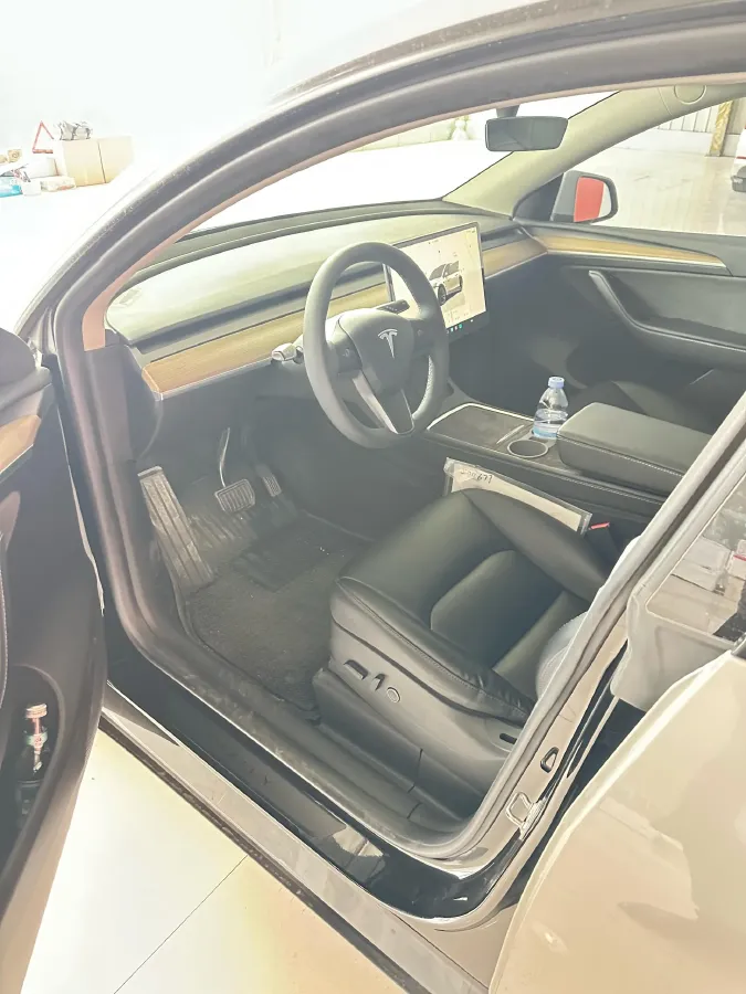 2022 Tesla Model Y BEV 60KWH,autocango,china used car exporter,china ev exporter,chinese used car exporter,chinese used ev exporter