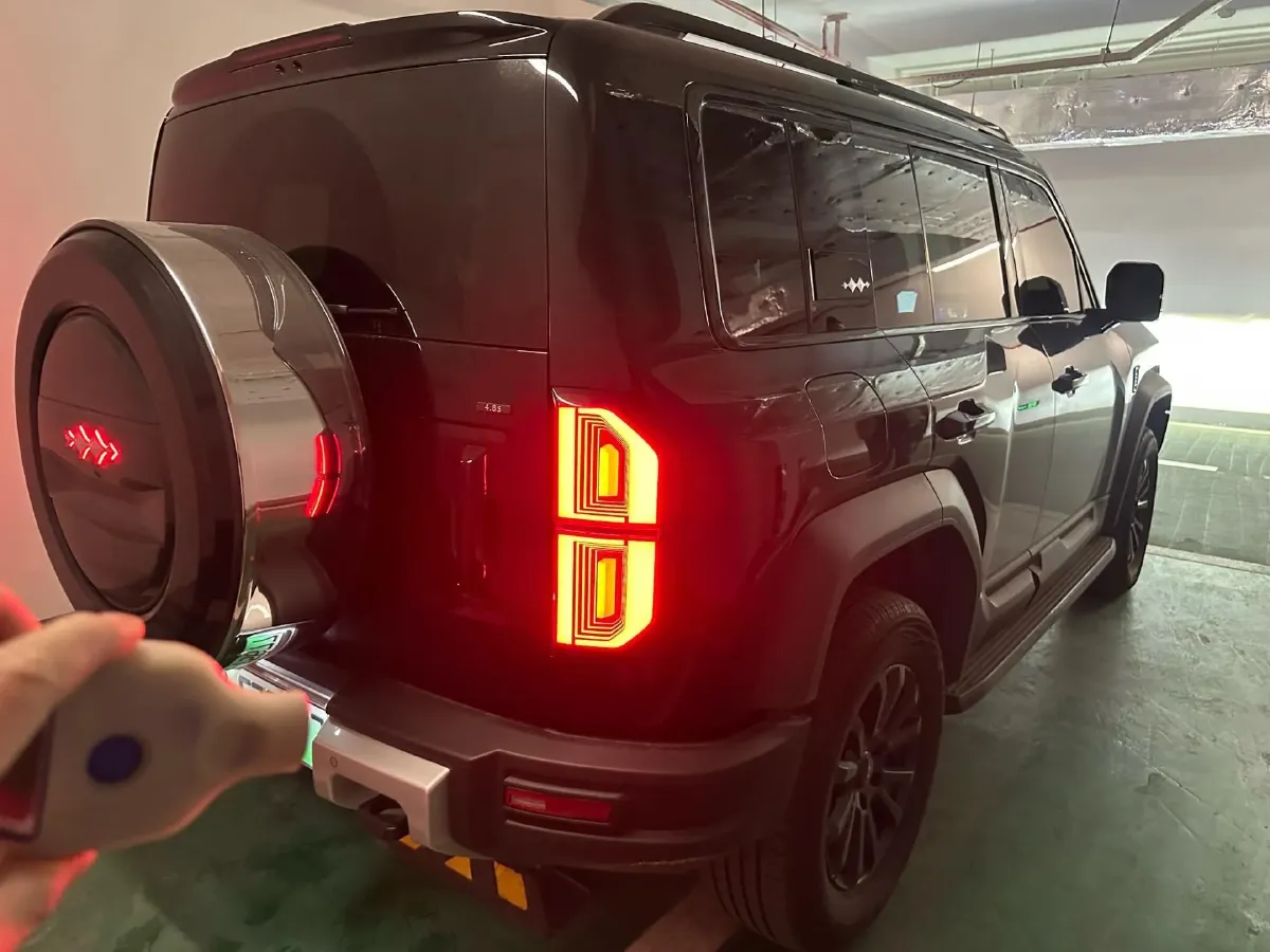 2023 FangChengBao Bao 5 1.5T 194HP L4 E-CVT PHEV 31.8KWH,autocango,china used car exporter,china ev exporter,chinese used car exporter,chinese used ev exporter