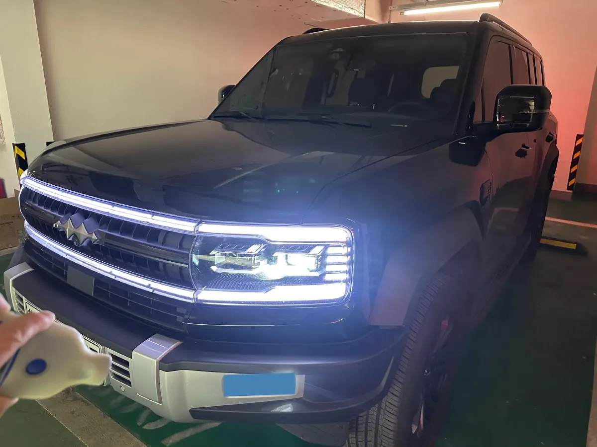 2023 FangChengBao Bao 5 1.5T 194HP L4 E-CVT PHEV 31.8KWH,autocango,china used car exporter,china ev exporter,chinese used car exporter,chinese used ev exporter